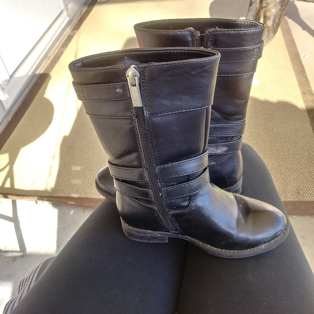 Boots - Picture 2 of 2